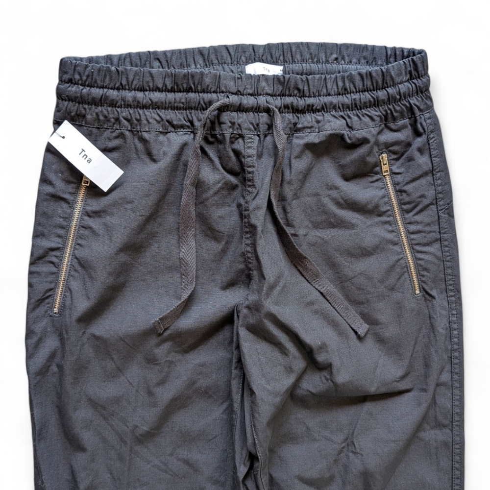 Aritzia‎ TNA Alix Jogger Pants | Black Sz M NWT | Relaxed Utility Street Style - Picture 4 of 9